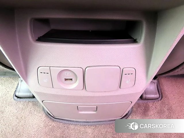 Kia The New Carnival id 3873525 из Кореи 8