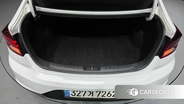 Hyundai The New Avante AD id 4508271 из Кореи 8
