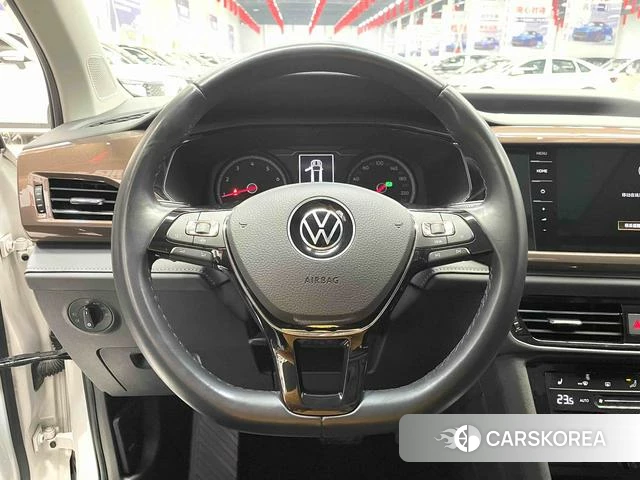 Volkswagen Tuyue id 4297767 из Китая 8