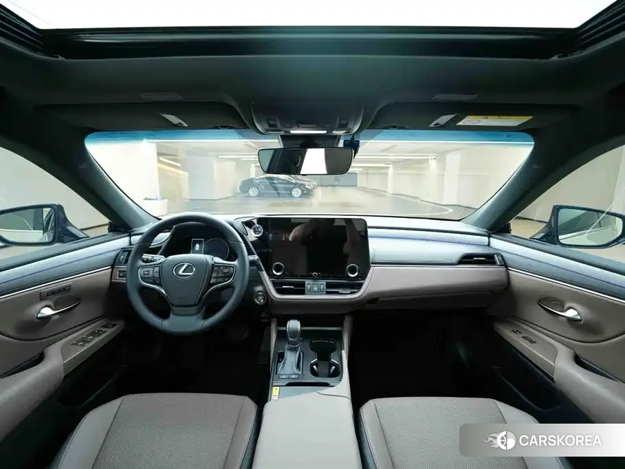 Lexus ES id 4576354 из Китая 8