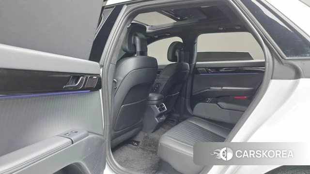Hyundai Grandeur Hybrid (GN7) id 4767653 из Кореи 8