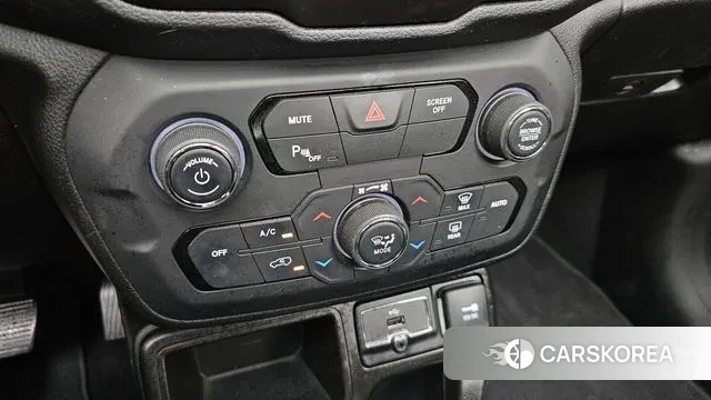 Jeep Renegade id 2931712 из Кореи 8