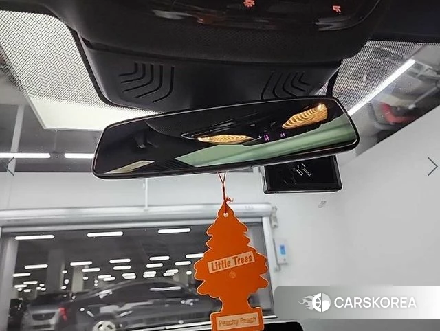 BMW 5 Series (G30) id 3924593 из Кореи 8