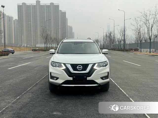 Nissan Qijun id 4262036 из Китая 8