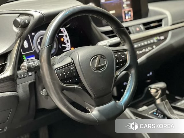 Lexus ES id 4213465 из Китая 8