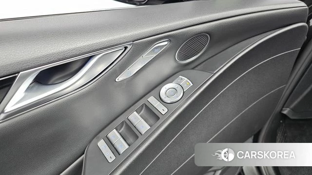 Genesis G80 (RG3) id 4401741 из Кореи 8