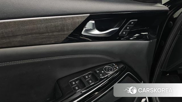 Kia K7 Premier id 3843807 из Кореи 8