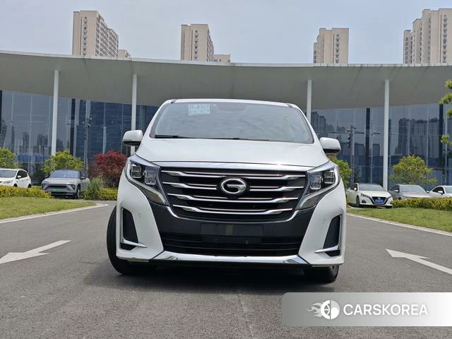 GAC Trumpchi Trumpchi M8 id 4242082 из Китая 8