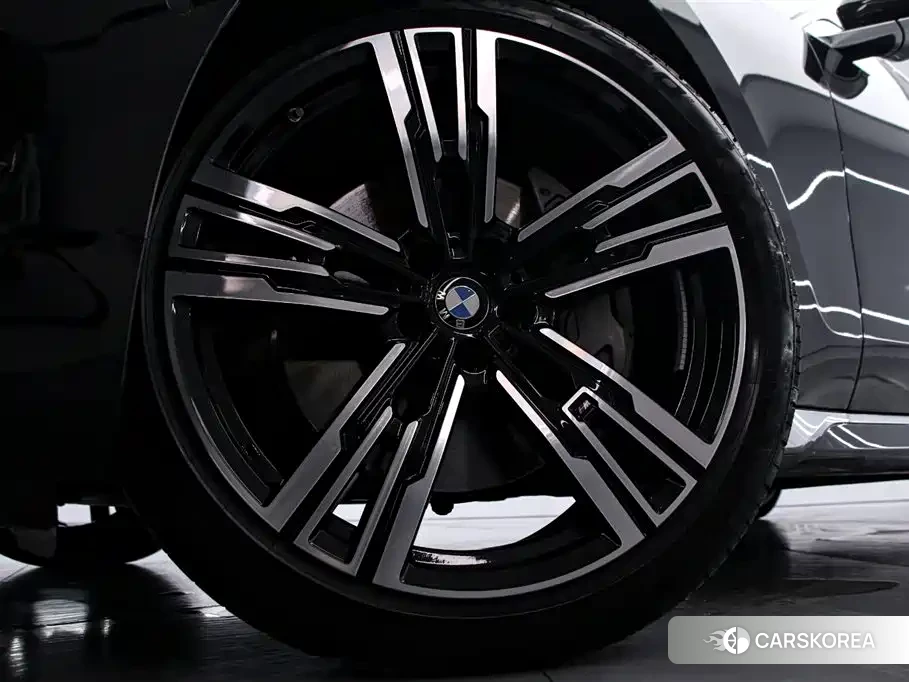BMW 7 series id 4514360 из Китая 8