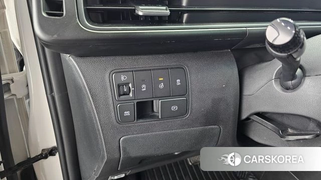 Hyundai Staria id 3952898 из Кореи 8