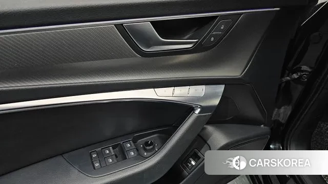 Audi A6 (C8) id 3772586 из Кореи 8