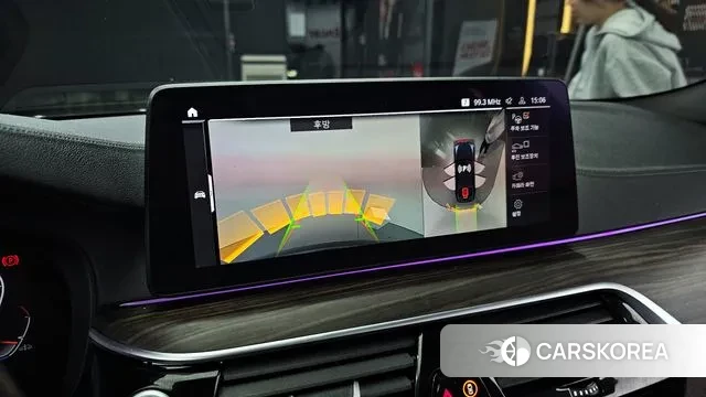 BMW 5 Series (G30) id 3307018 из Кореи 8