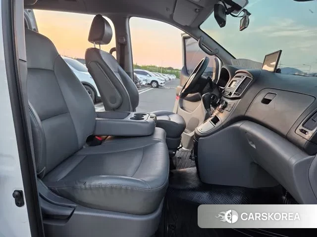 Hyundai The New Grand Starex id 2902269 из Кореи 8