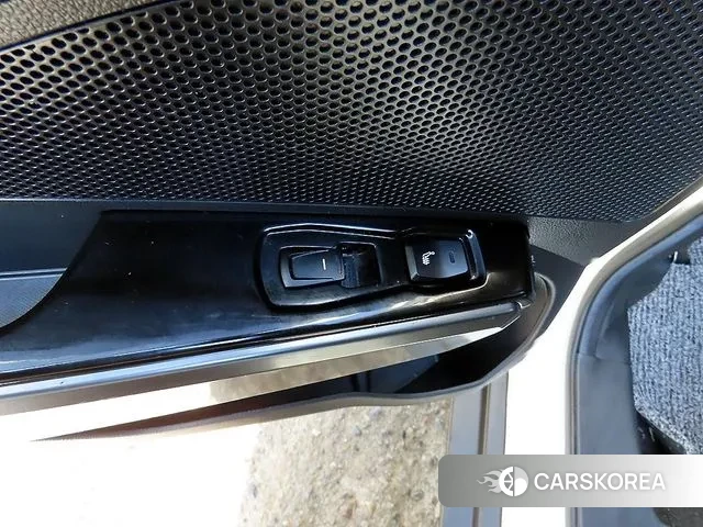 Ssangyong The New Tivoli id 3576150 из Кореи 8