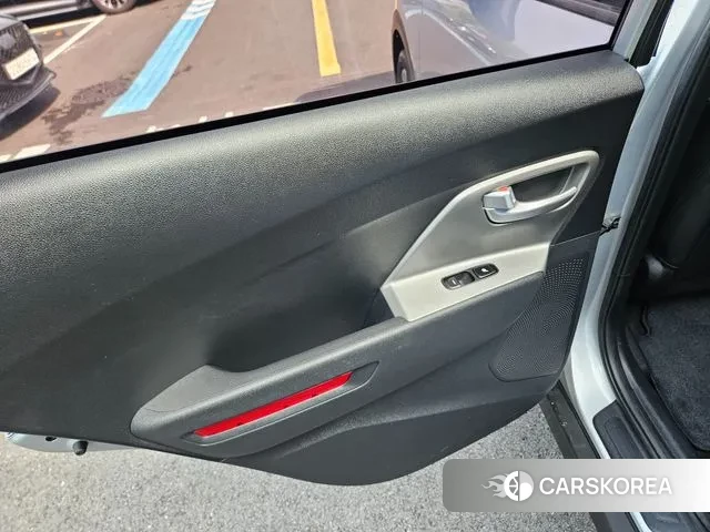 Kia Niro Plus id 3002965 из Кореи 8