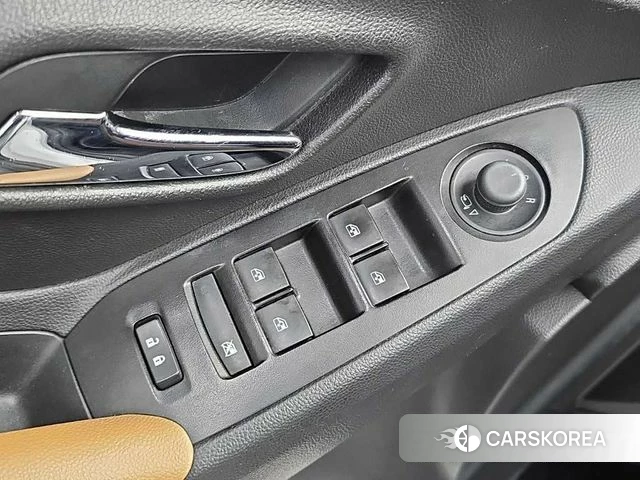 Chevrolet (GM Daewoo) The New Trax id 4672490 из Кореи 8