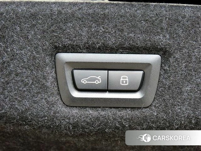 BMW 5 Series (G60) id 4734798 из Кореи 8