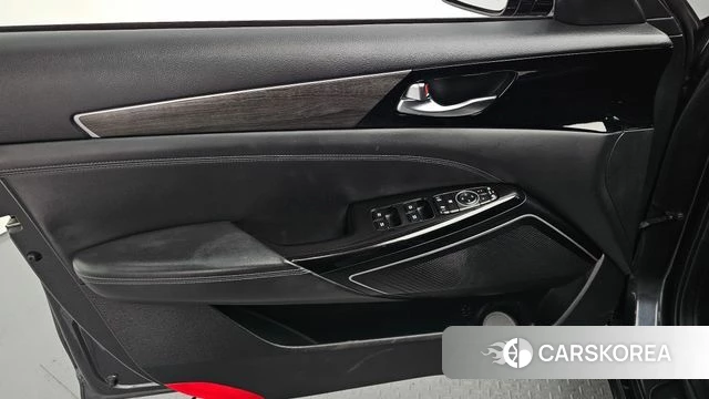 Kia K7 Premier id 3872908 из Кореи 8