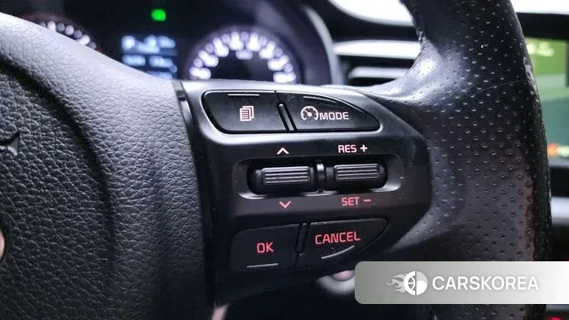 Kia Stonic id 3412989 из Кореи 8