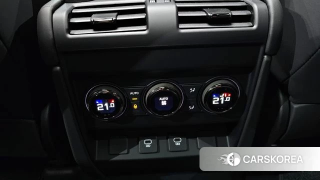 Land Rover Defender (L663) id 3825685 из Кореи 8