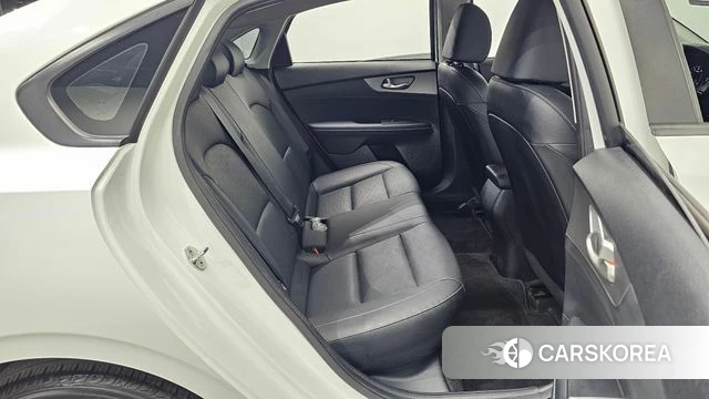 Kia Come New K3 id 4502408 из Кореи 8
