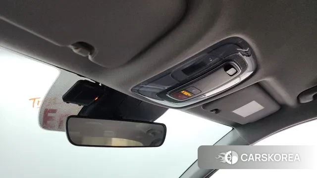 Hyundai Avante (CN7) id 3586601 из Кореи 8