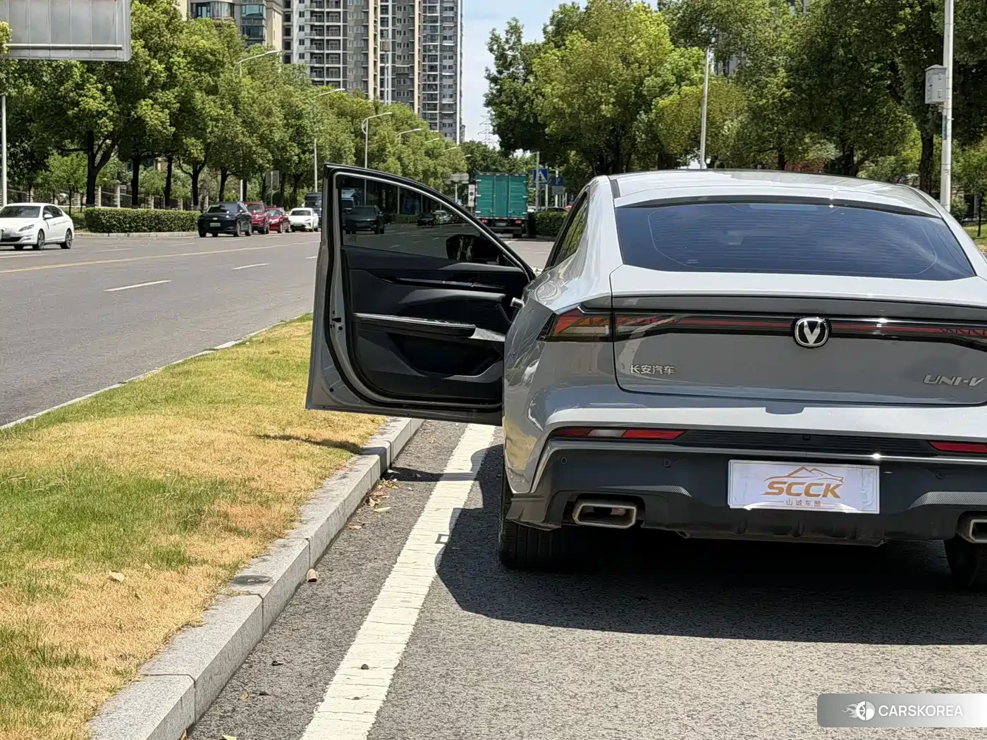 Chang'an UNI-V id 4644553 из Китая 8
