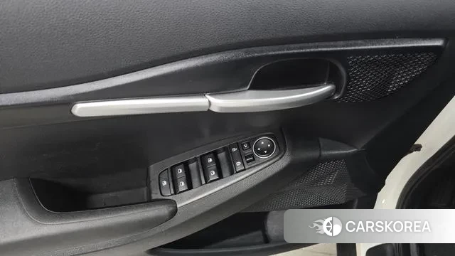 Kia Seltos id 2965706 из Кореи 8