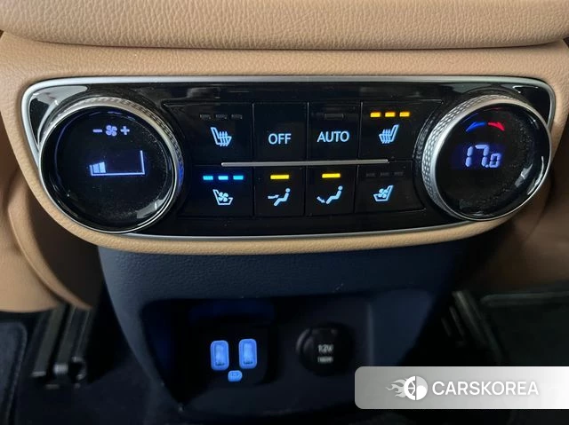 Genesis GV80 id 4500950 из Кореи 8