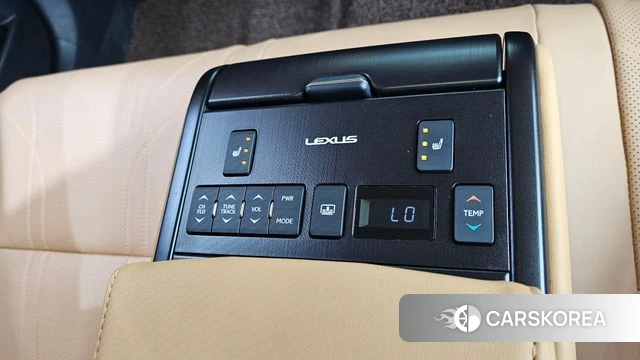Lexus ES300h 7th generation id 4892757 из Кореи 8