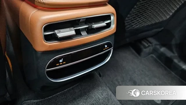 Genesis GV70 id 2968419 из Кореи 8