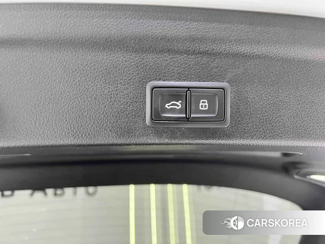 Audi Q3 Sportback id 4274467 из Китая 8