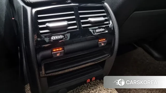 BMW 5 Series (G30) id 2894465 из Кореи 8