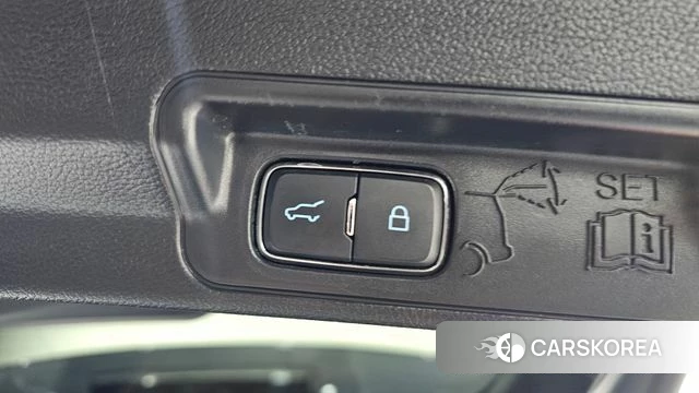 Ford Explorer 6th Generation id 4395912 из Кореи 8