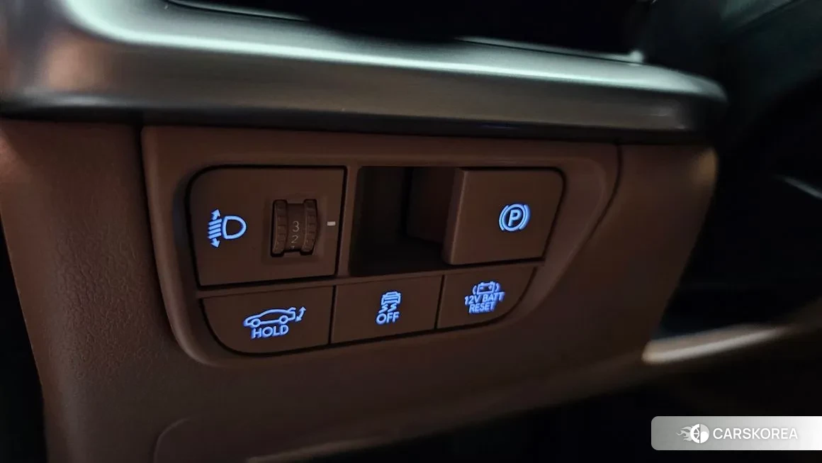 Hyundai Grandeur Hybrid (GN7) id 2155750 из Кореи 8