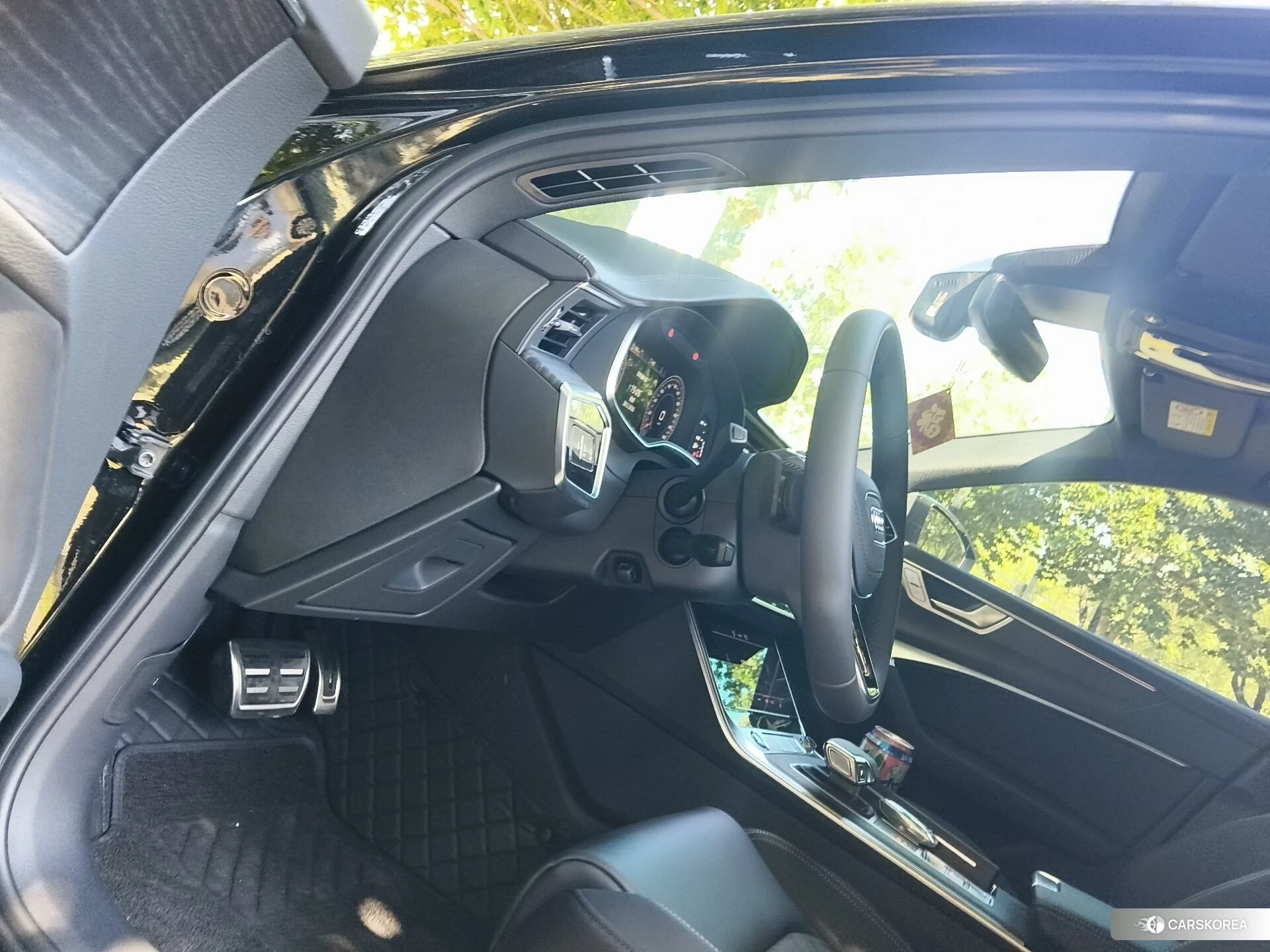 Audi A6L id 4419452 из Китая 8
