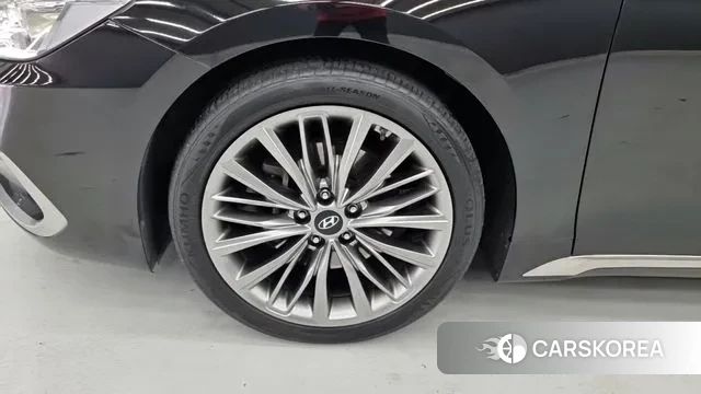 Hyundai Grandeur IG id 3098696 из Кореи 8