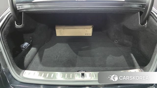 Genesis G90 (RS4) id 4702094 из Кореи 8