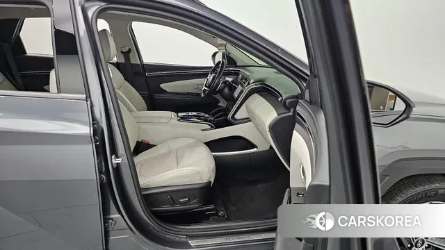 Hyundai Tucson (NX4) id 3111289 из Кореи 8