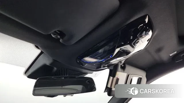 BMW 5 Series (G60) id 3638997 из Кореи 8