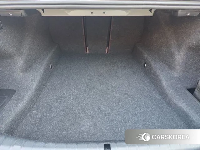 BMW 5 Series (G30) id 3338699 из Кореи 8