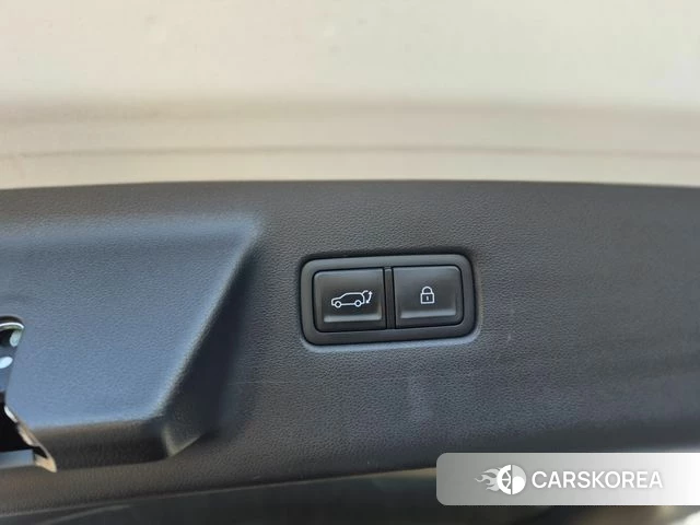 Hyundai Santa Fe (MX5) id 3922192 из Кореи 8