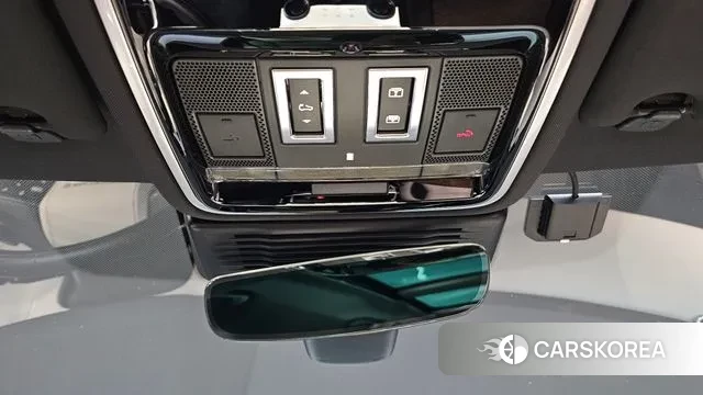 Land Rover Range Rover Velar id 3237082 из Кореи 8