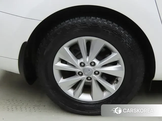 Kia All New Carnival id 3034214 из Кореи 8