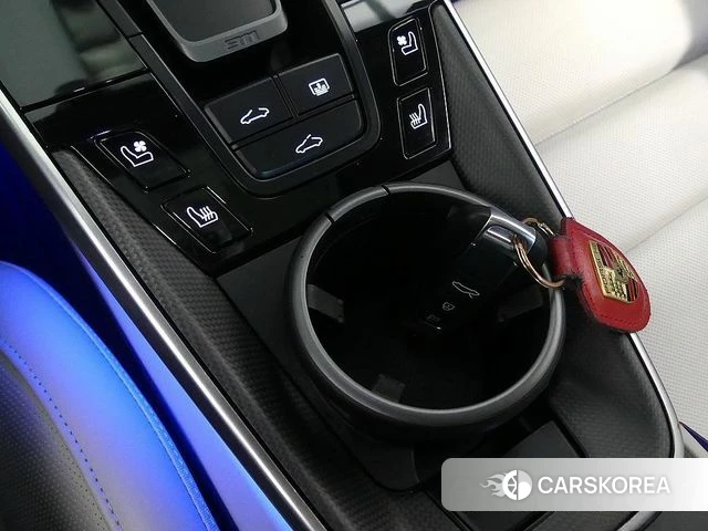 Porsche 911(992) id 4202589 из Кореи 8