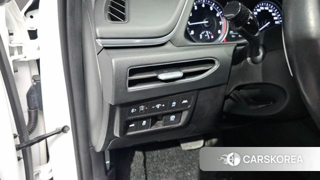 Hyundai Sonata (DN8) id 3897650 из Кореи 8