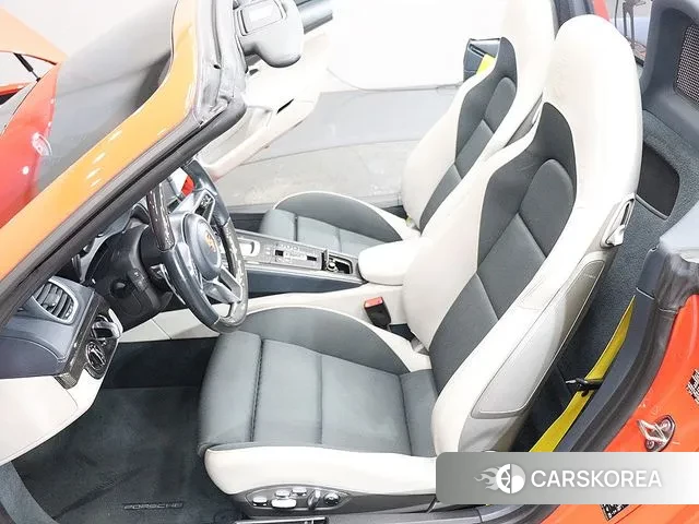 Porsche 718 Boxster id 3617304 из Кореи 8