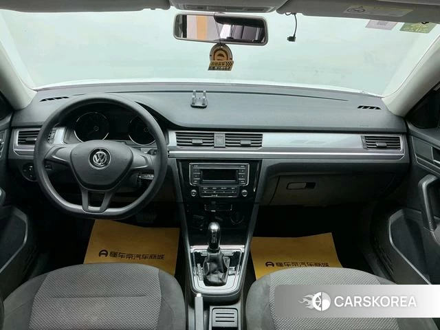 Volkswagen Bora id 4205834 из Китая 8