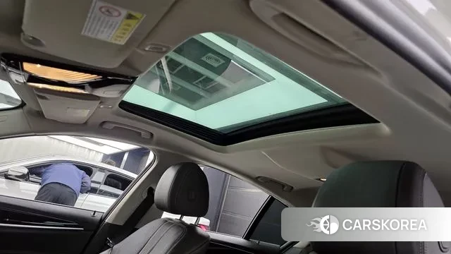 BMW 5 Series (G30) id 3778612 из Кореи 8