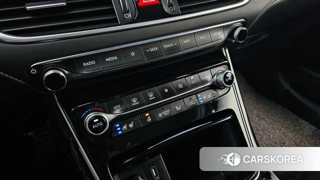 Hyundai Grandeur IG Hybrid id 4530588 из Кореи 8